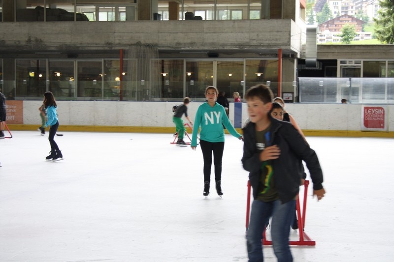 Village Camps International Summer Camp Leysin, Switzerland 2025-08-09 https://www.villagecamps.com/journals_admin/images/693-12-ice skating (30).jpg